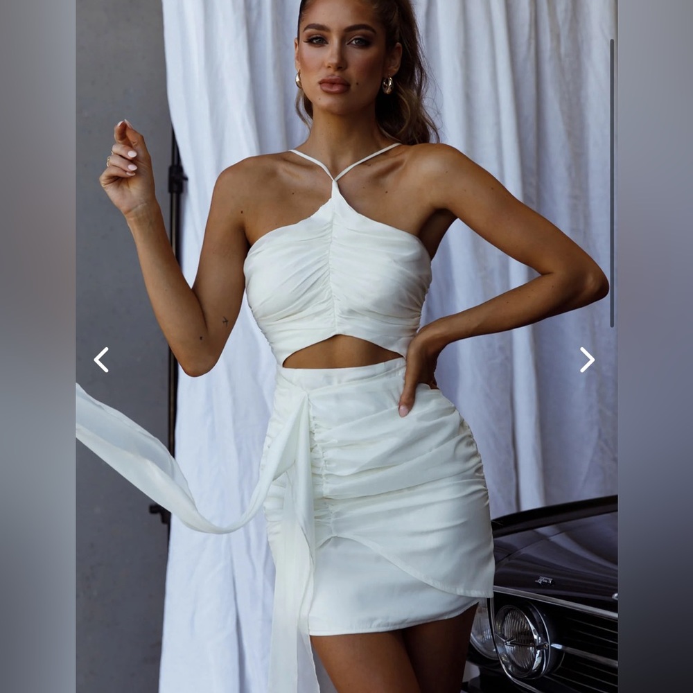 Beautiful halter nwt off white - small- Saints and Secrets from Selfie Leslie